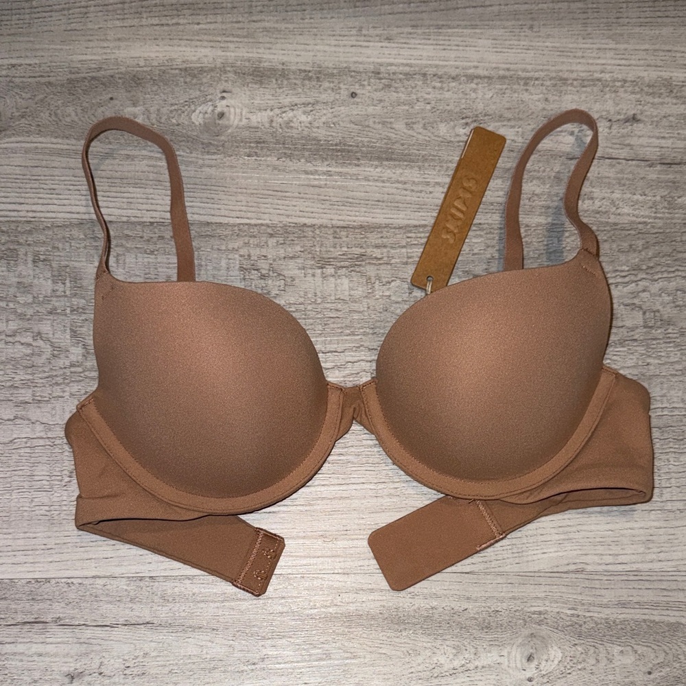 SKIMS Fits Everybody Push Up Demi Bra in Sienna